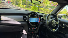 MINI Hatchback 1.5 Cooper Exclusive 3dr Auto Petrol Hatchback